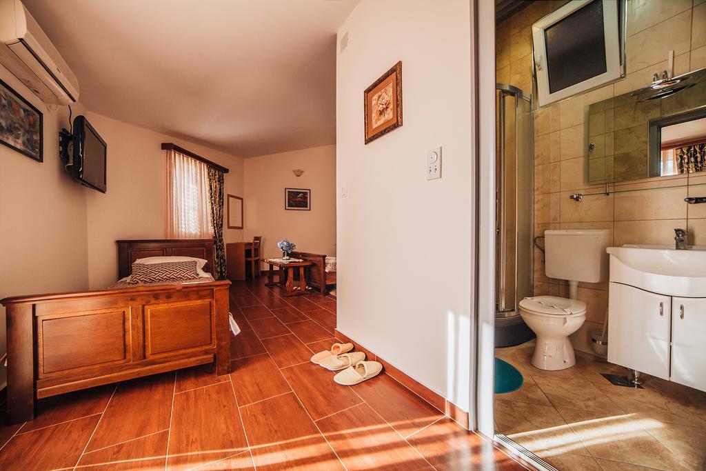 Guest House Sebelj Budva Bilik gambar